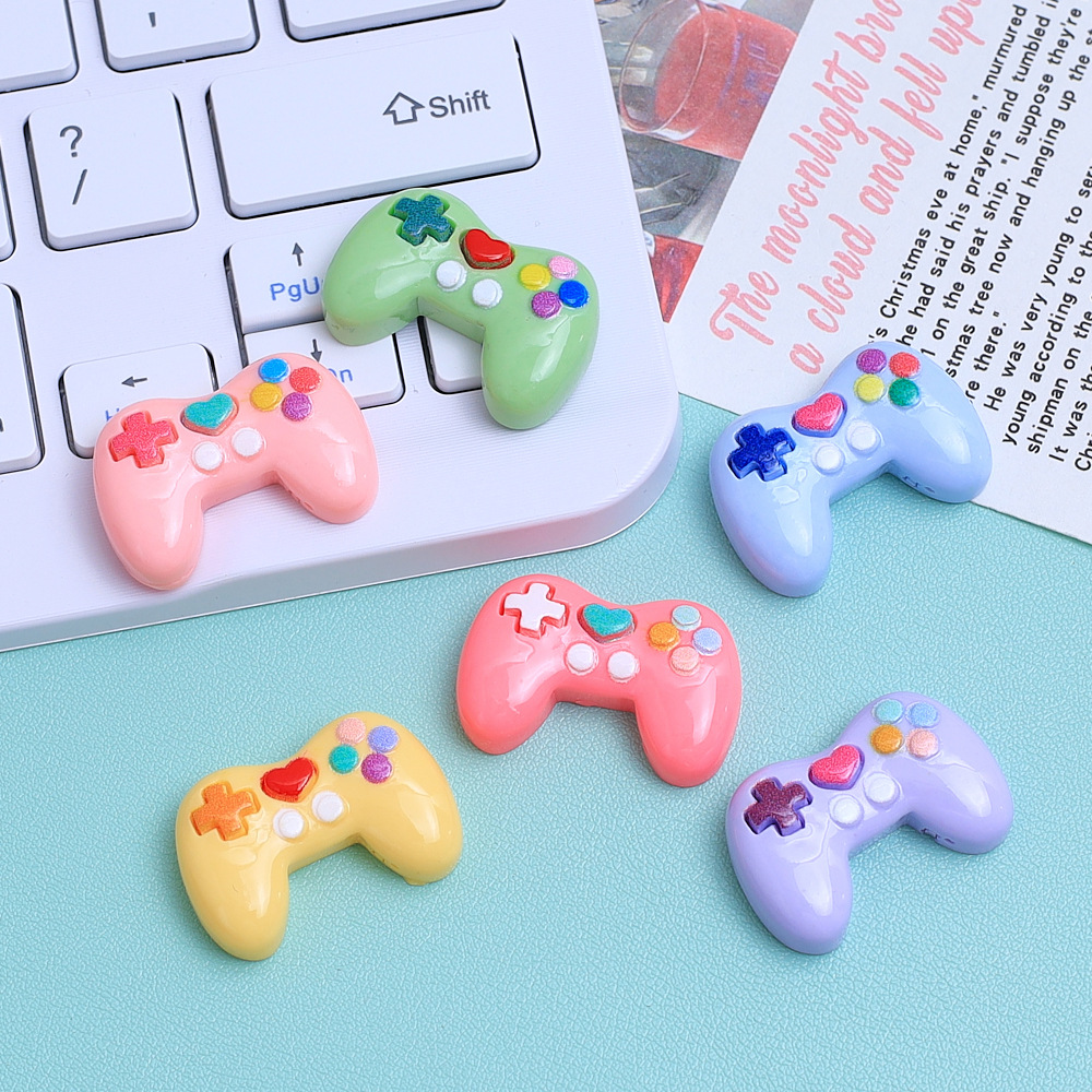 5 Pezzi Ciondoli in Resina a F - Gaming Console Keychain recensione e prezzo